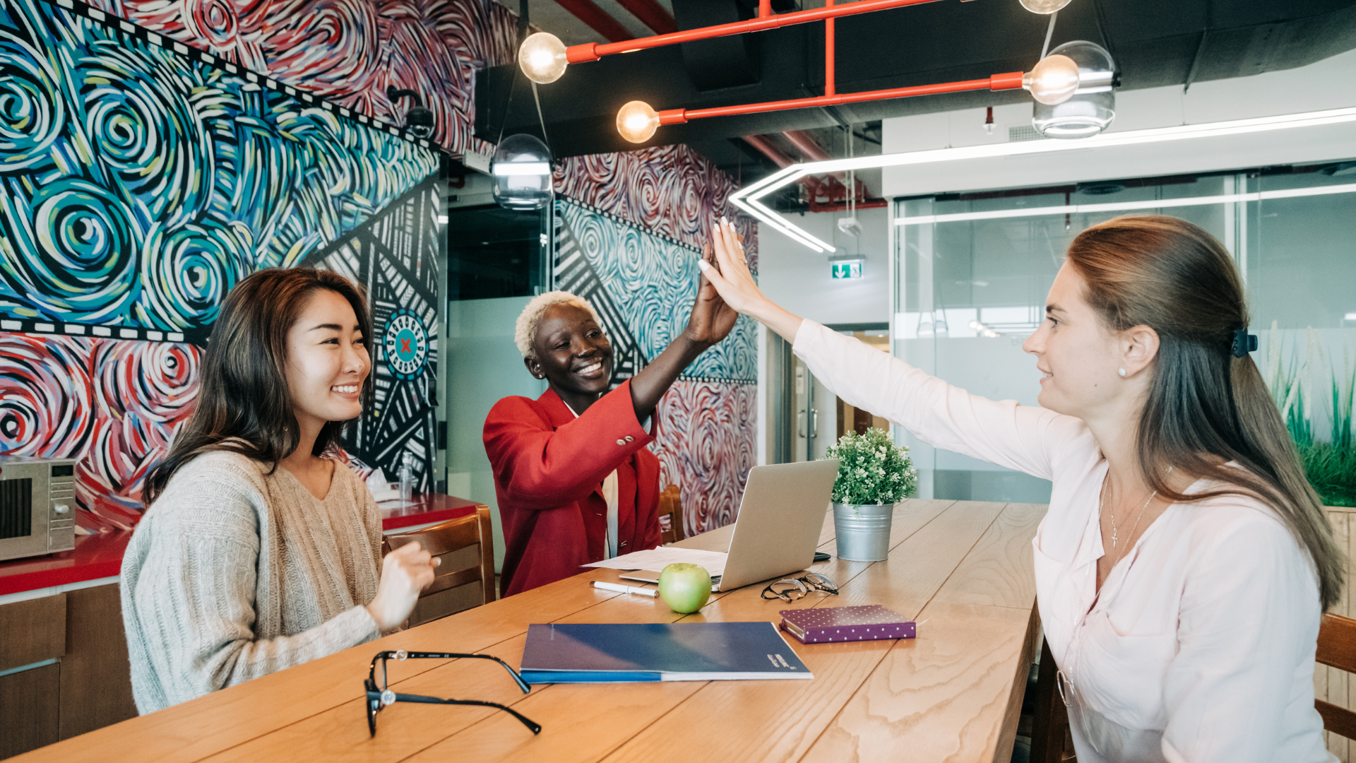 "Como motivar colaboradores sem gastar muito
