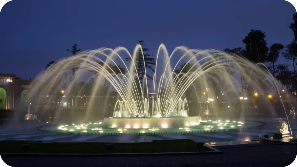 Show de luzes nas águas da fonte localizada no Parque da Reserva
